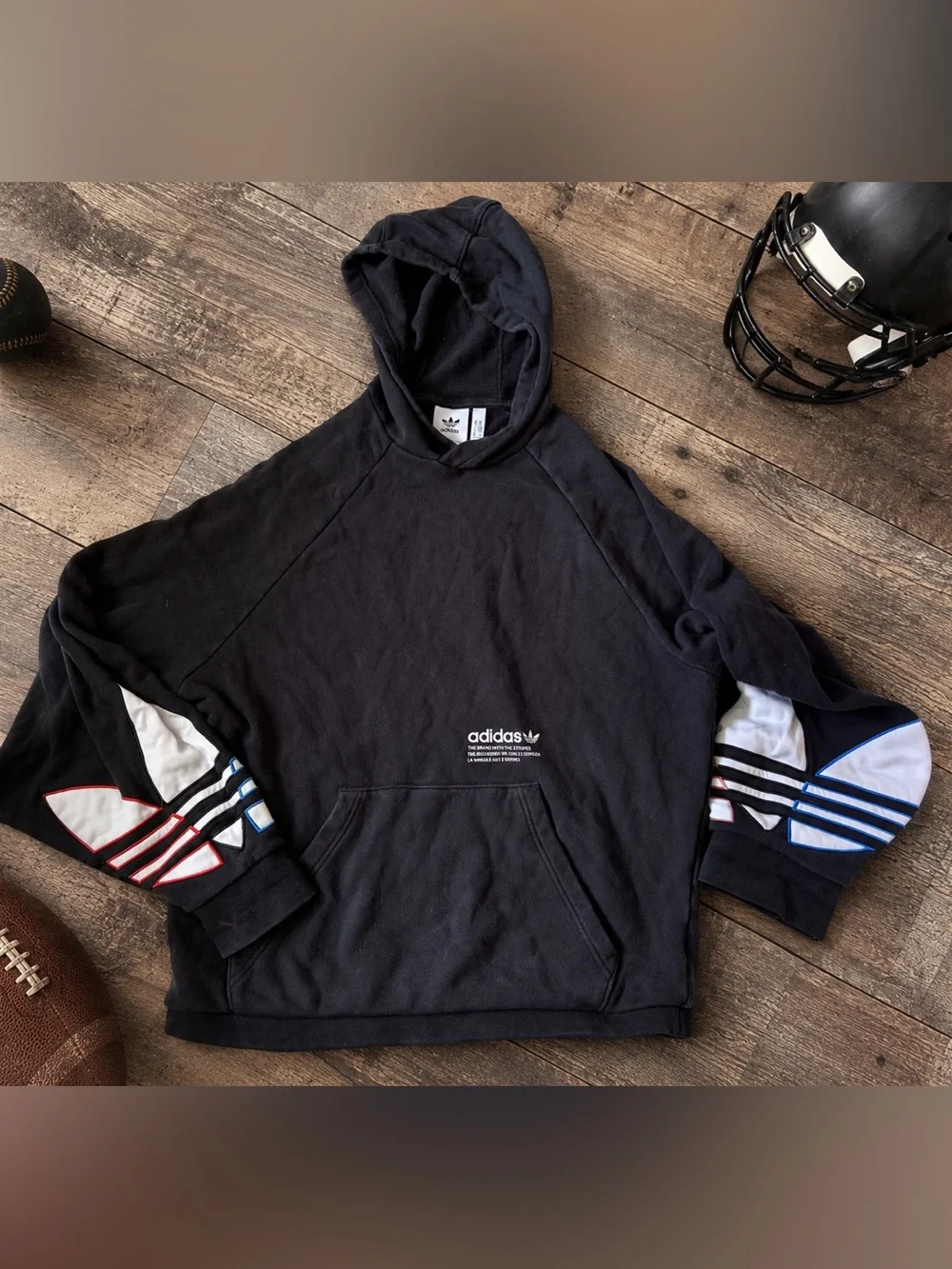 Adidas Originals Trefoil Sleeve Hoodie Black Men’s Med. Graphic Pullover GN2570